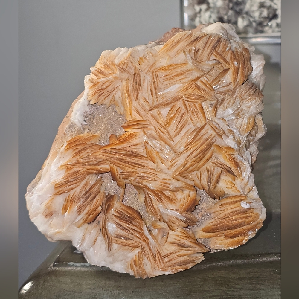 Orange barite - Picture 7 of 11